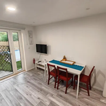Apartment Em Stobrec Croatia